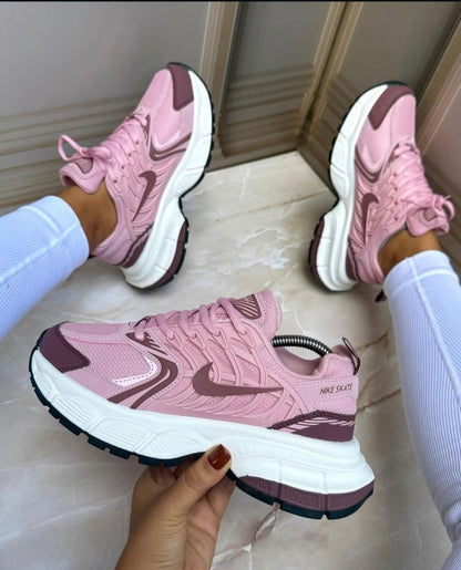 TENIS NIKE SKATE DAMA + CAJA