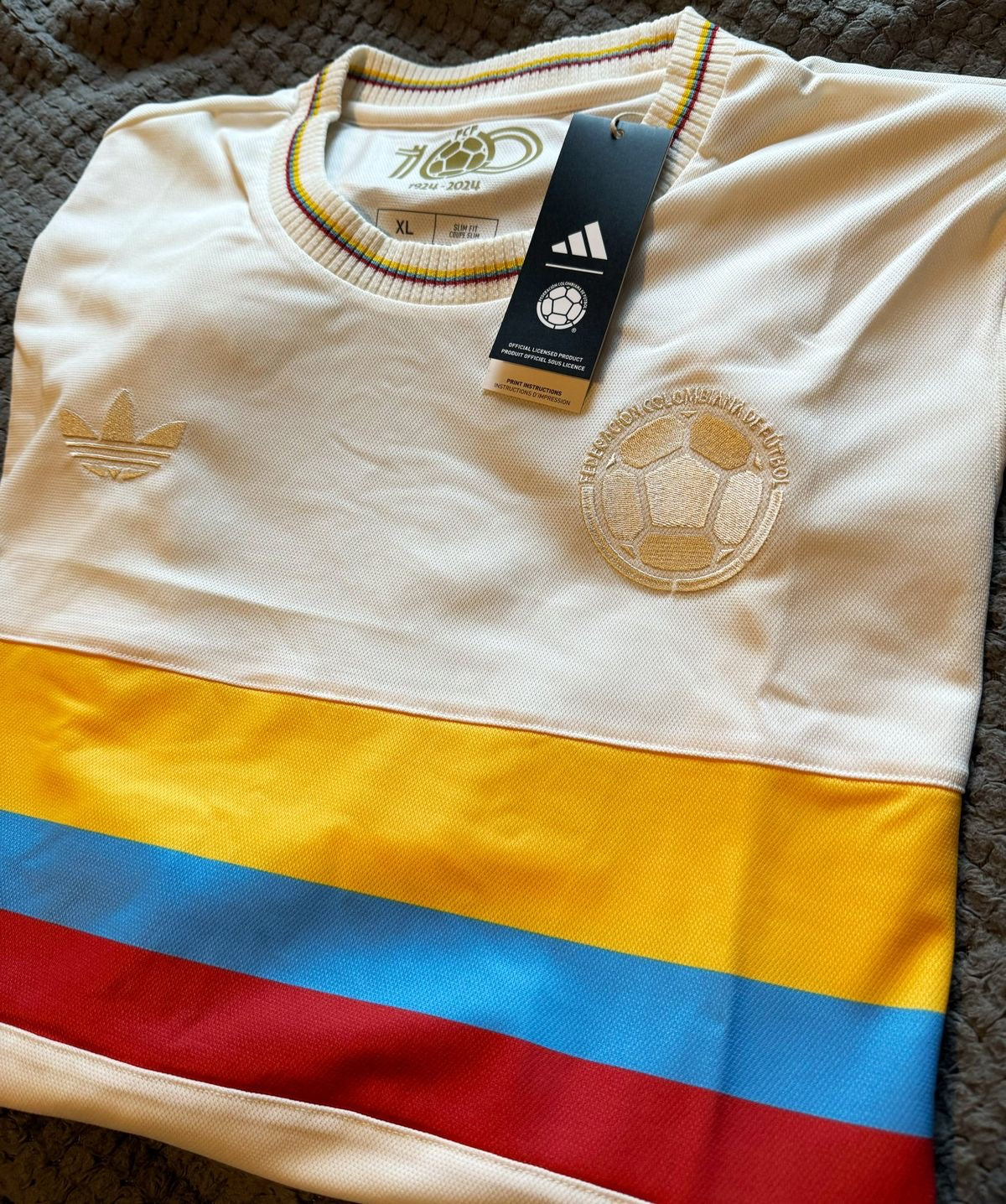🇨🇴 CAMISETA COLOMBIA 100 AÑOS – EDICIÓN CONMEMORATIVA 2025